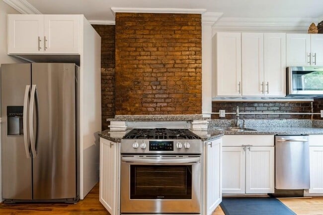 Photo - 167 Christopher Columbus Dr Condo Unit 3L