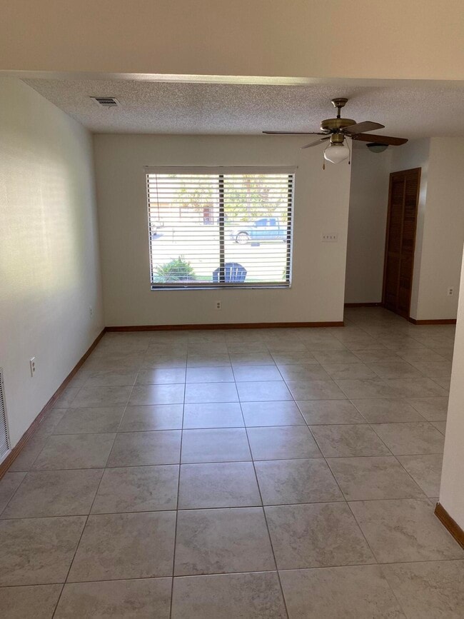 Photo - 4165 Fishermans Pl