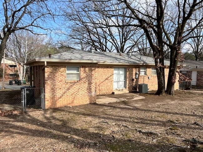 Photo - Nice 3 Bedroom 2 Bathroom House in Little Rock, Arkansas