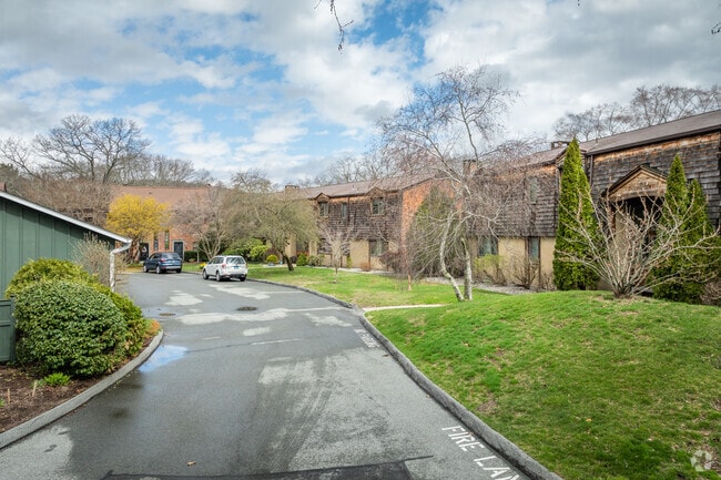 Building 05 - Heritage Cove