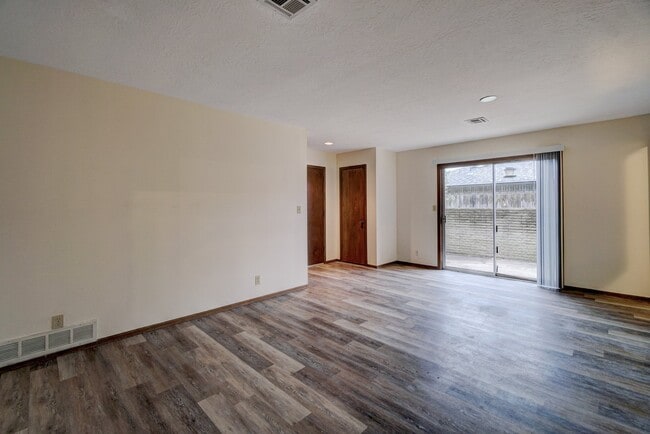 2244 Donna Dr Unidad 1