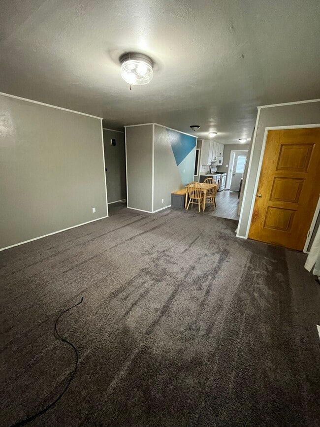 Photo - 1148 Clifton St NE