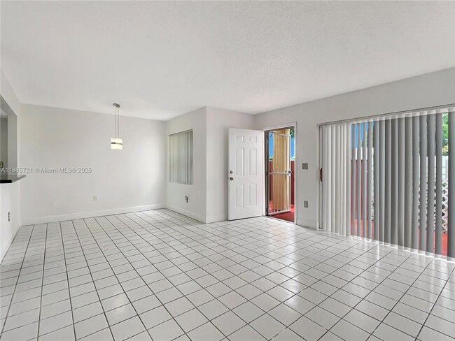 Photo - 8515 NW 3rd Ln Unit 1109