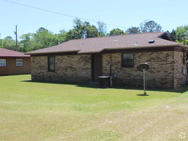 Building Photo - 2028 Flagler St Rental