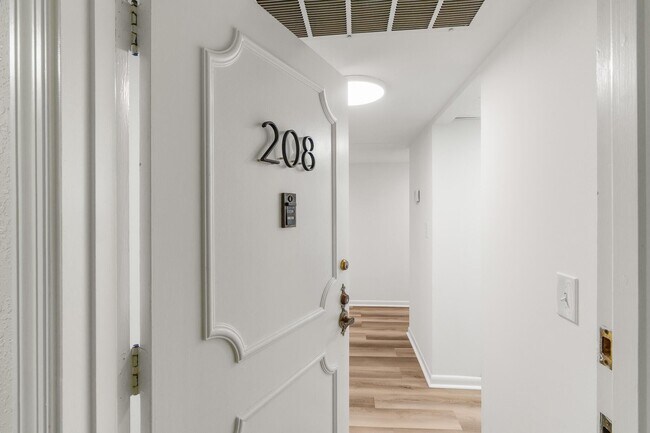 Photo - 950 Ponce De Leon Rd Unit 208