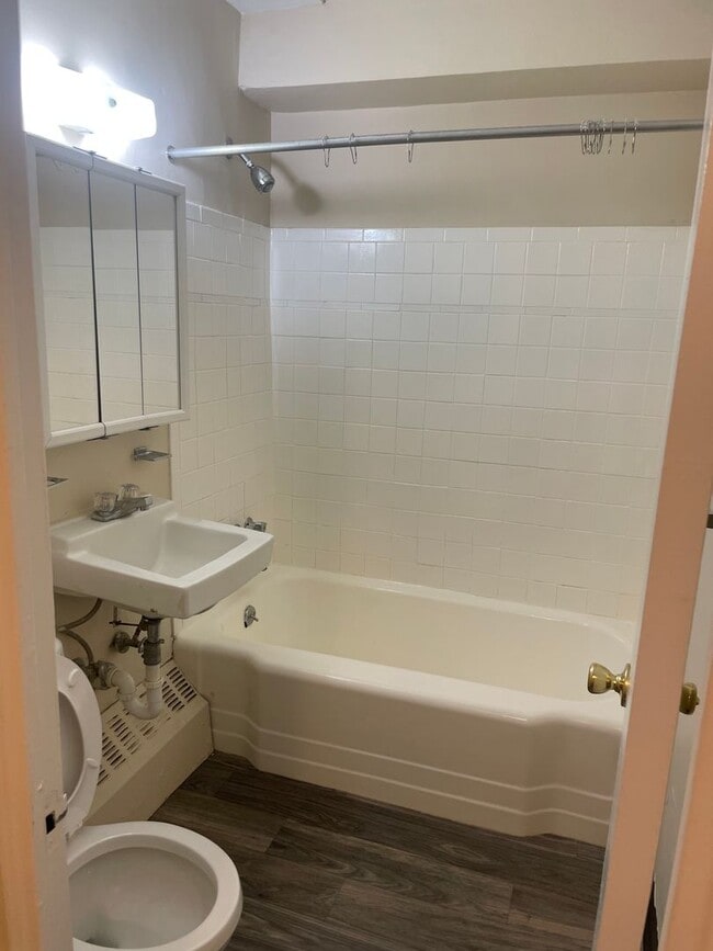 Photo - Capitol View