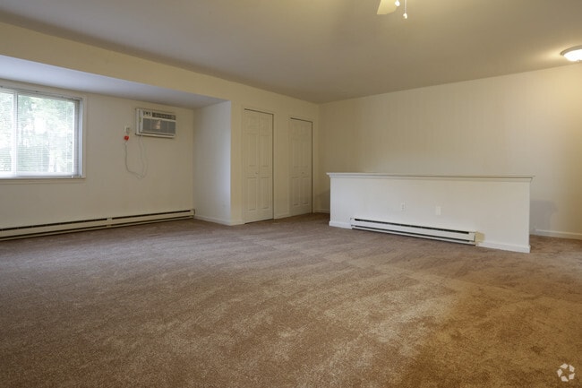 Photo - Center Point West