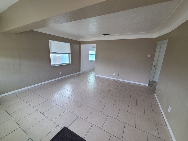 Photo - Three Bedroom One Bathroom House near Gulfport area.