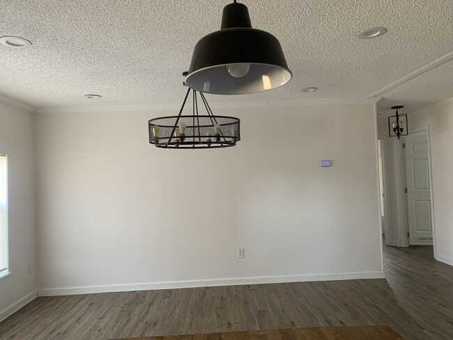 Photo - 1049 Keeling Rd