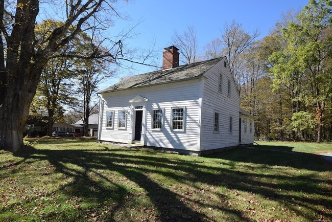 Photo - 100 Bradford Corner Rd