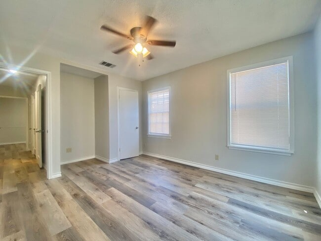 Photo - 3420 27th St Unit 3418 27th - side