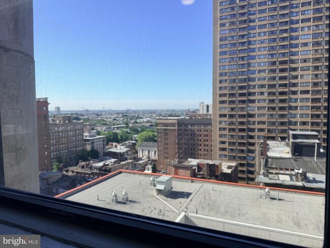 Photo - 1324 Locust St Unit 1221