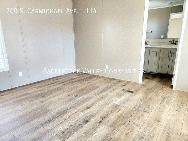 Photo - 700 S Carmichael Ave