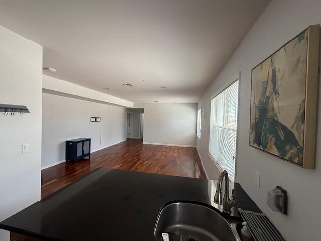 Photo - 515 30th St Unit 2B