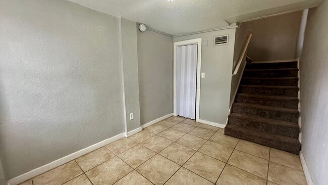 Photo - 2821 Moncrief Rd Unit 1