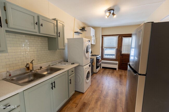 Photo - 301 South Main St