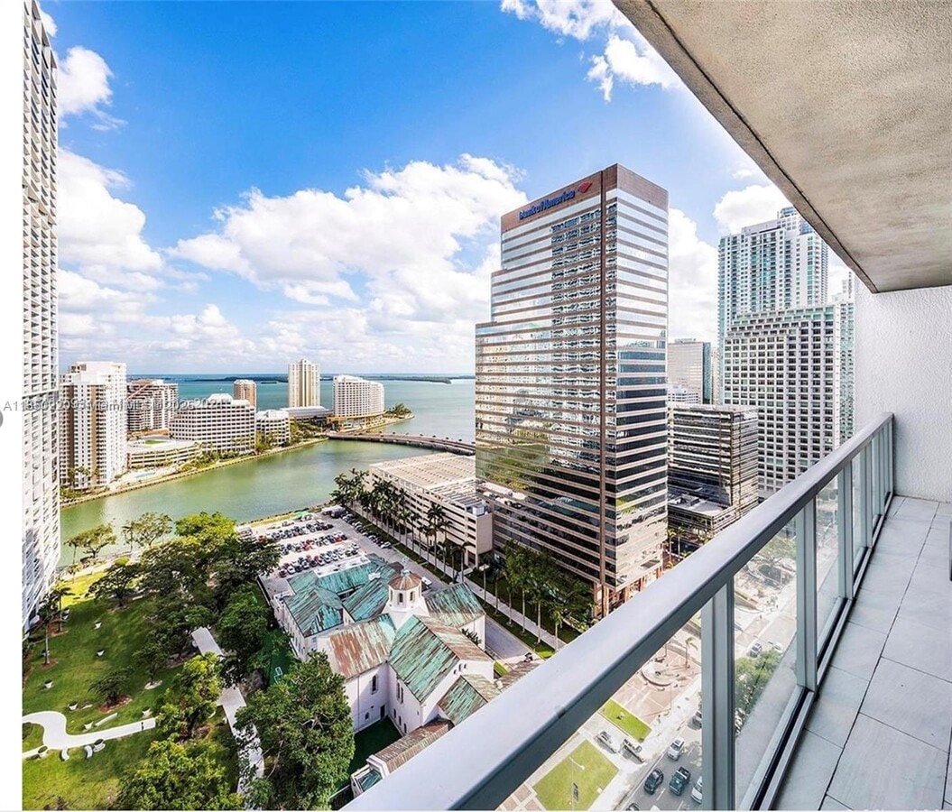Photo - 500 Brickell Ave Condo Unit 3000