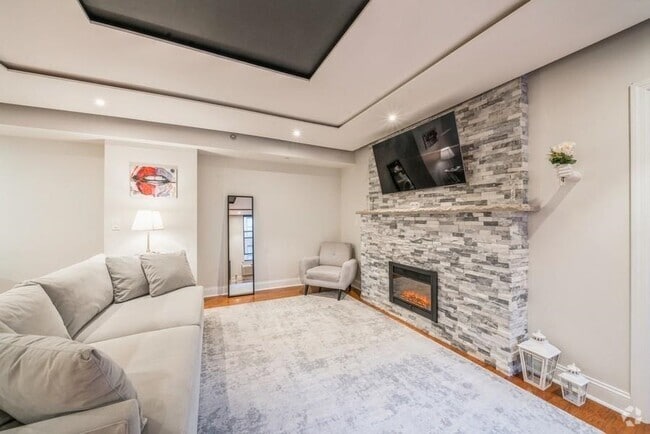 Building Photo - 4301 Park Ave Unit 7F Rental