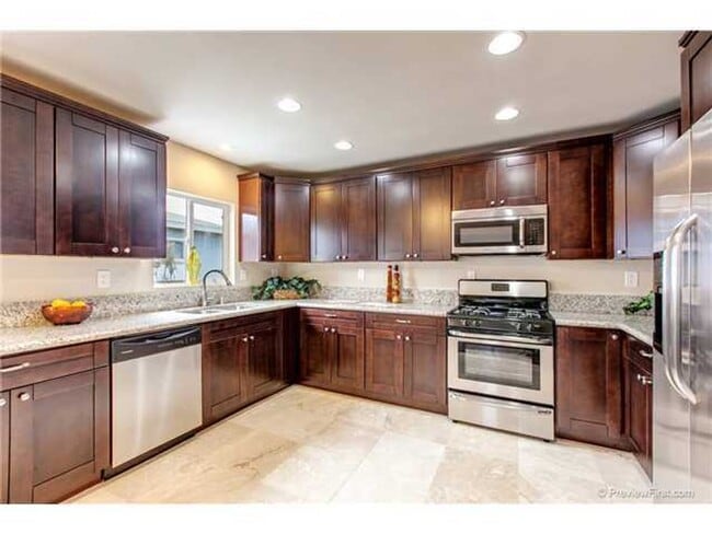 Photo - YOUR NEW HOME - IMPERIAL BEACH 3 bed / 2 bath Minutes to the beach!! Unit 1230