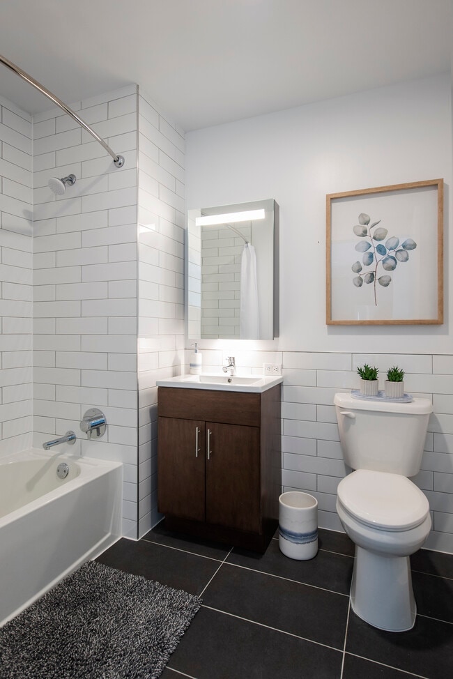 Photo - Alvista Towers