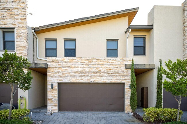 Photo - 7962 NW 105th Ct Townhome