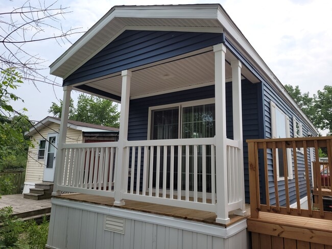 Photo - 14 Canal Dr