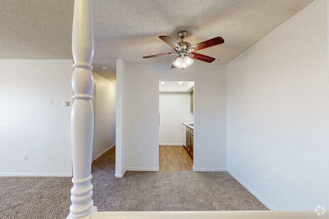 2BR, 1BR - 860SF - Dining Room