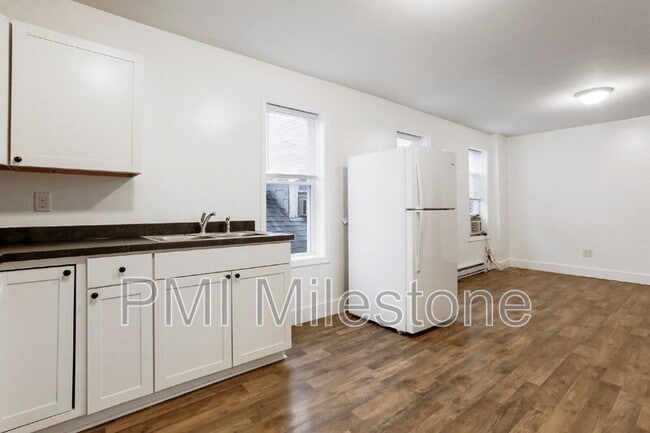 Photo - 207 N Mulberry St