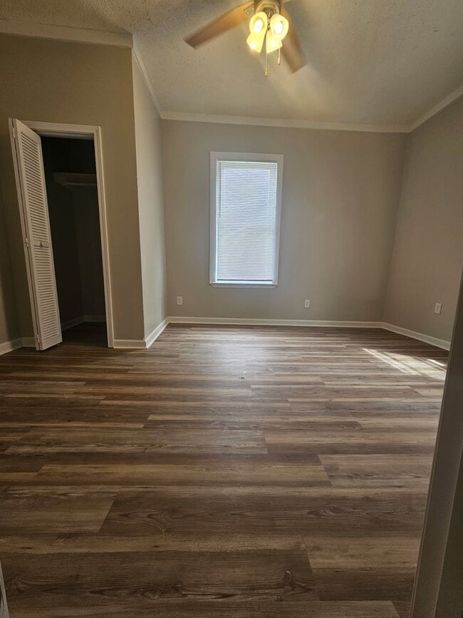 Photo - 702 Violet St Unit 702 1/2 Violet