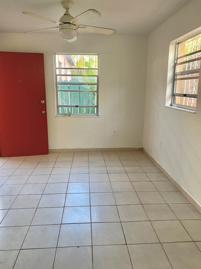 Photo - 225 NW 23rd Ave Unit 1/1 Efficiency