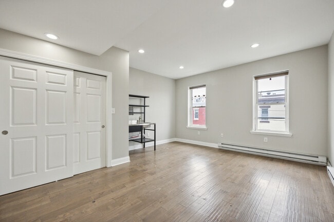 2014 N 8th St Unit 2