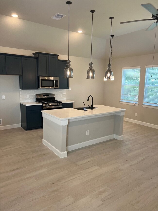 Photo - 3336 Vine Ter Trce