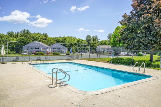 Photo - 50 Brookside Drive Unit Norrisbrook N7