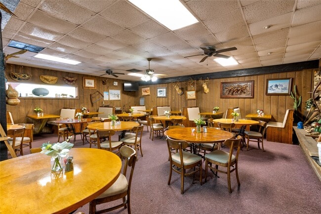 Photo - 2414 S Gordon St