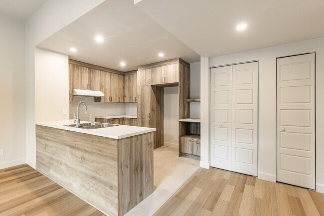 Photo - 60 Rue Berlioz Unit 101