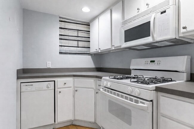 Photo - 1170 Massachusetts Ave Unit L2