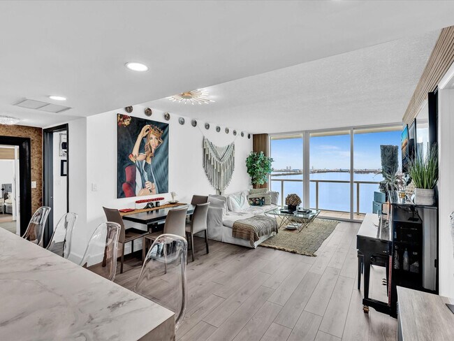 Photo - 665 NE 25th St Unit 2403