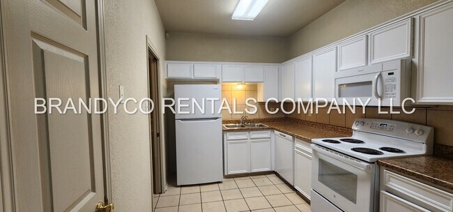 Photo - 5301 Morning Glen Ln