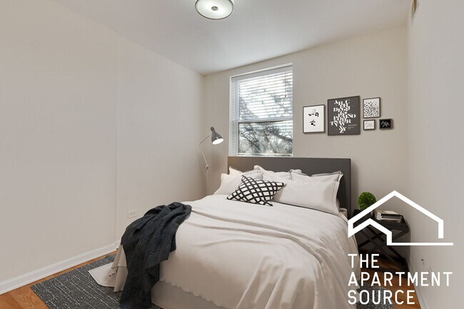 Photo - 2519 W Leland Ave Unit C1