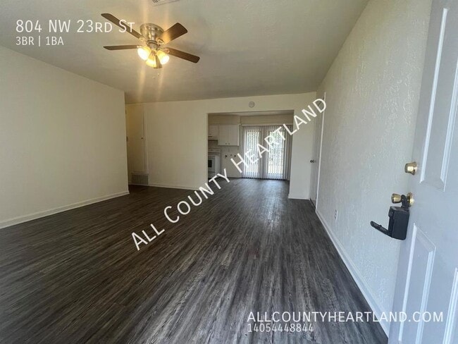 Photo - 804 NW 23rd St