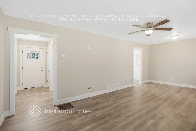 Photo - 883 Meadow Rock Dr