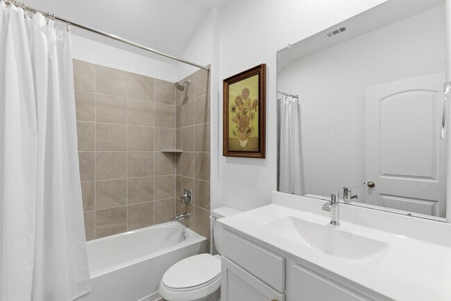 Photo - 322 Coral Drift Ct
