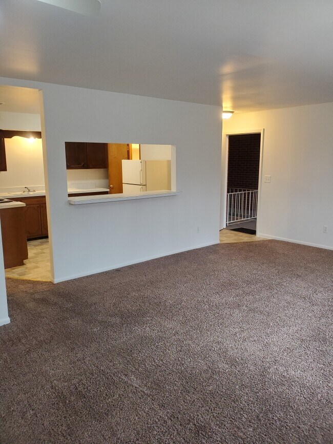 Photo - 871 W Rock St Unidad 871