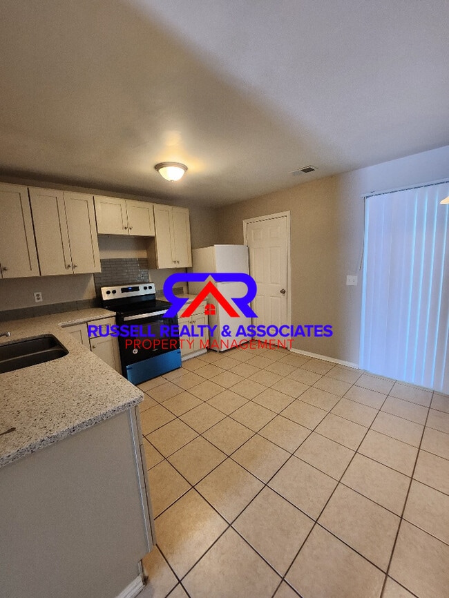 Photo - Corner Lot- Fenced In- 2 Story Townhome!