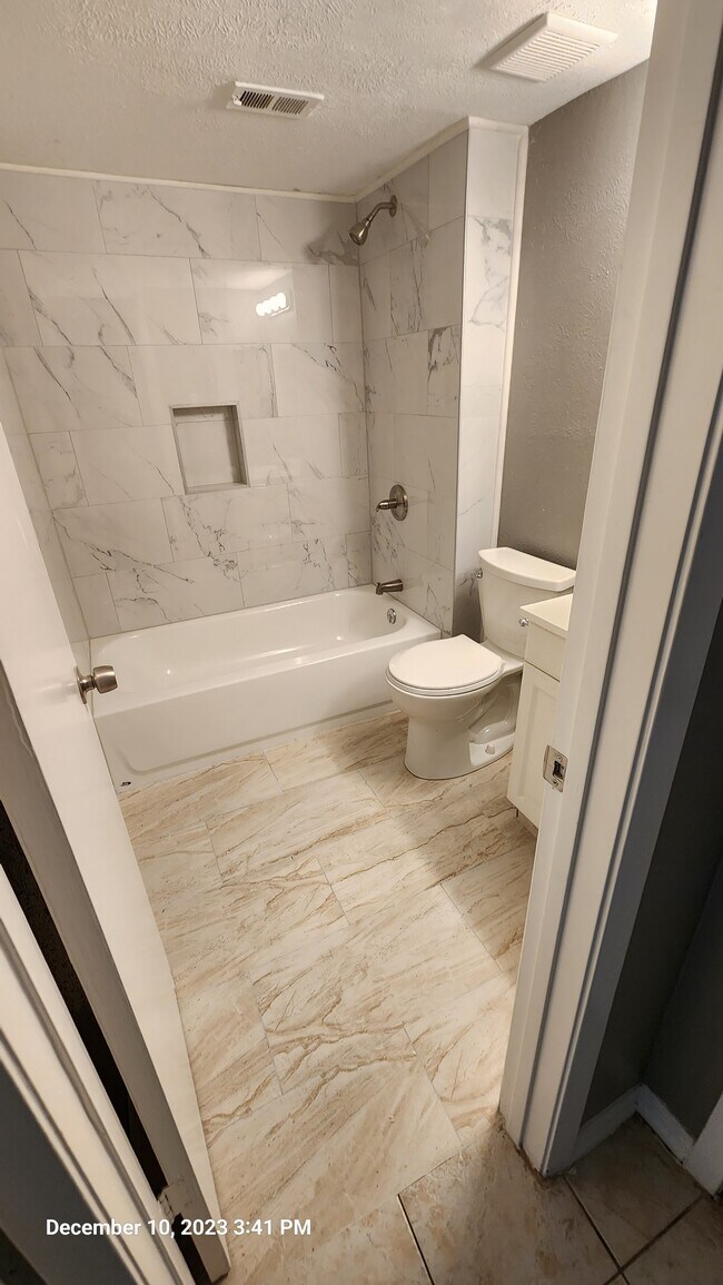 Photo - 12810 Midway Rd Unit 1032