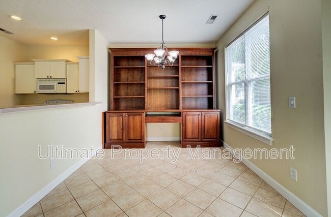 Photo - 321 S Kerr Ave