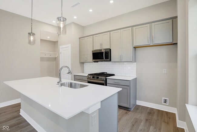 Photo - 502 Gilder Dr