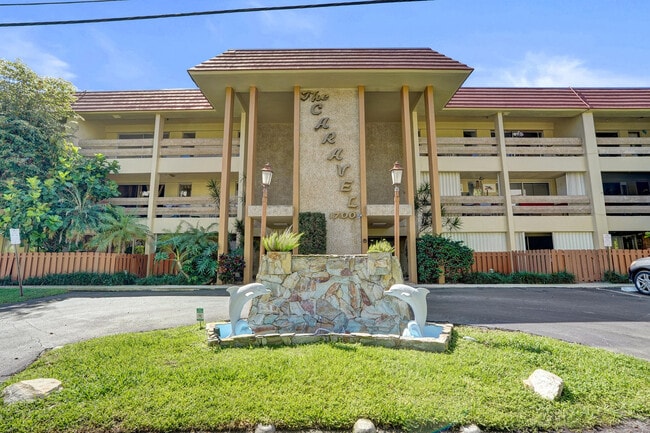 Photo - 1700 SE 15th St Unit 311