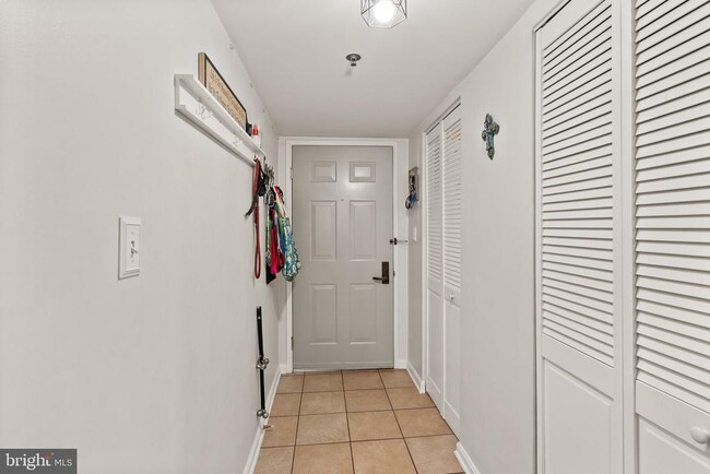 Photo - 1024 N Utah St Unidad 424