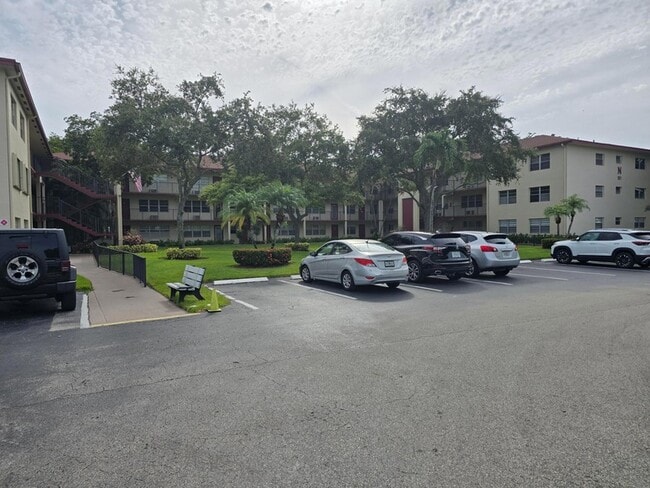 Photo - 151 SW 134th Way Unit 203N